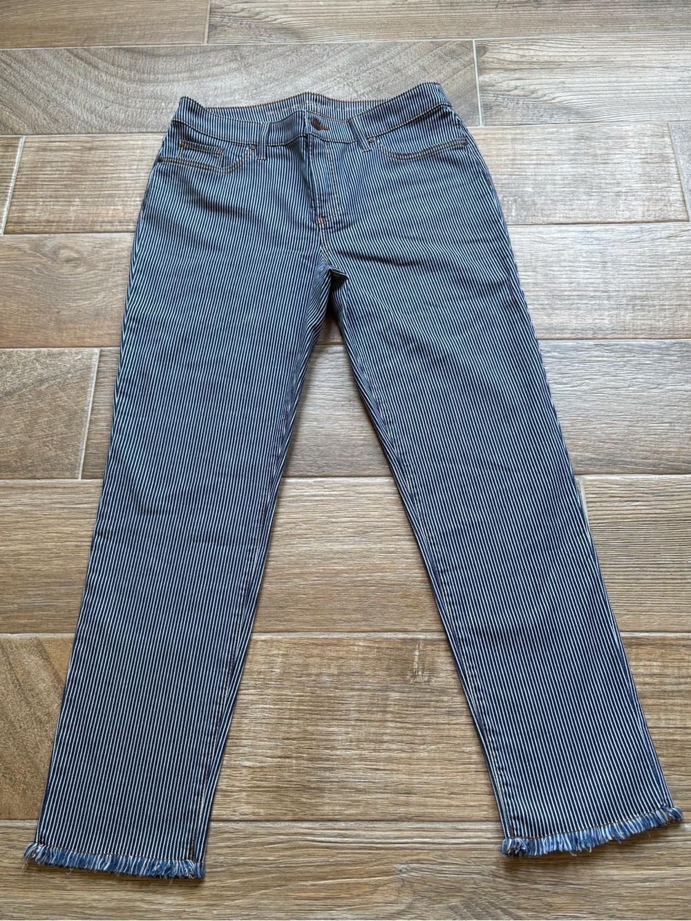 SO Pinnacle Stripe Slimming Girlfriend Jeans, Frayed Ankle, Size 8